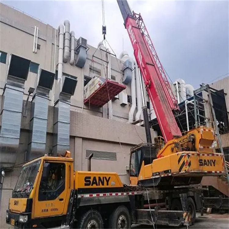 黎安镇租赁大型汽车吊，助力工程项目高效进行