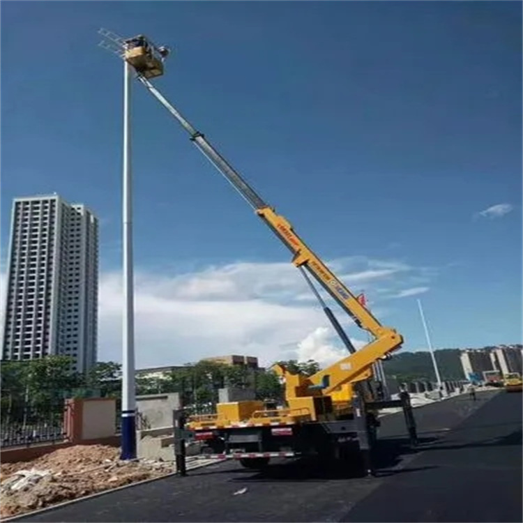 黎安镇维修路灯的曲臂升降车出租