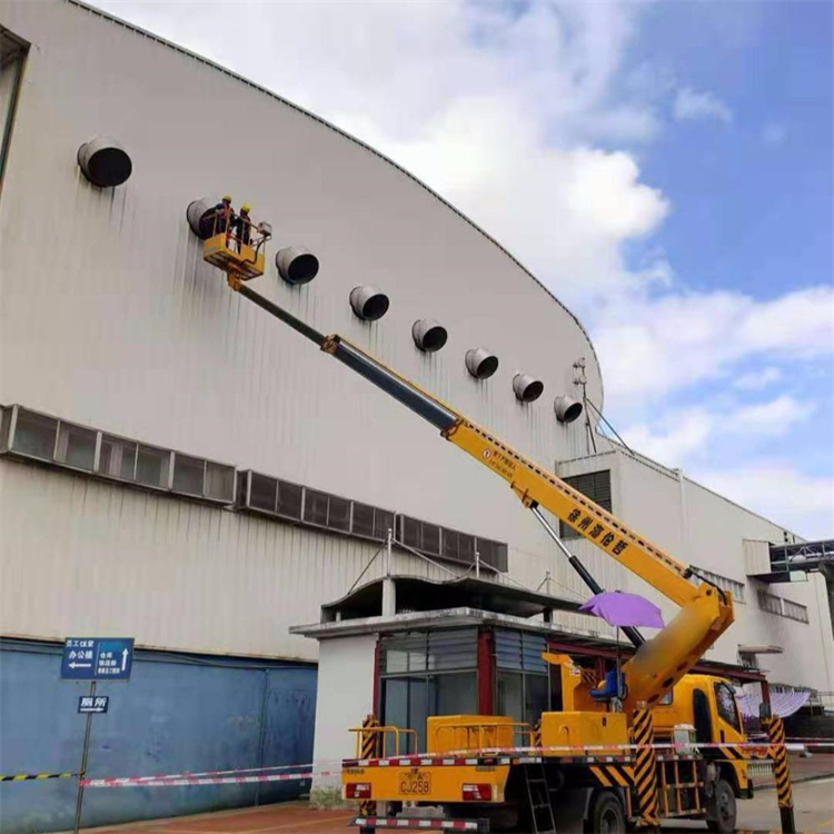 黎安镇高空作业车出租服务：专业广告牌安装解决方案