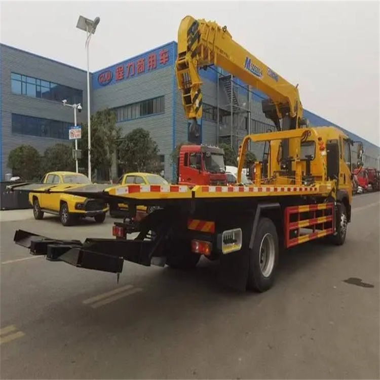 黎安镇附近小随车吊出租电话，轻松解决搬运烦恼