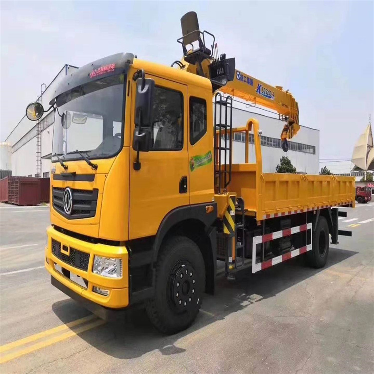 黎安镇附近找一辆随车吊出租